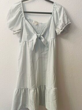 Light Mint Tie-Front Puff Sleeve Dress